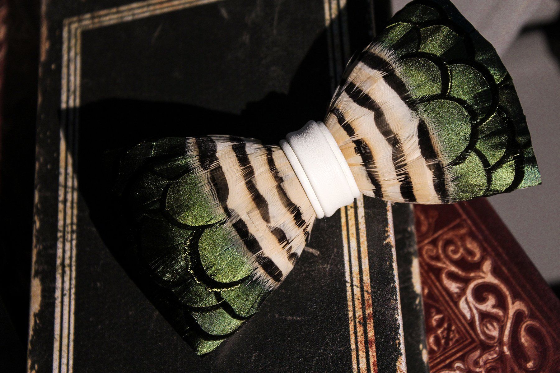 Emerald Feather Bow Tie